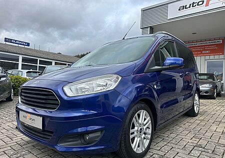 Ford Tourneo Courier Titanium* 1 Hand*