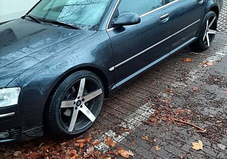 Audi A8 3.0 TDI (DPF) tiptronic quattro -