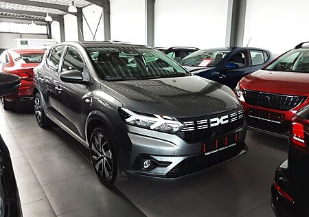 Dacia Sandero Expression Sitzheizung Ersatzrad PDC APP