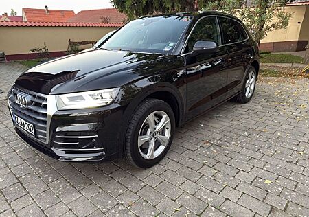 Audi Q5 40 TDI S tronic quattro sport sport
