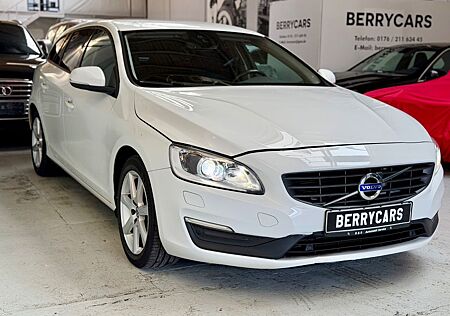 Volvo V60 Kombi Linje Business*AUTOMATIK*NAVI*XENON