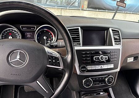 Mercedes-Benz ML 350 BlueTEC 4MATIC -