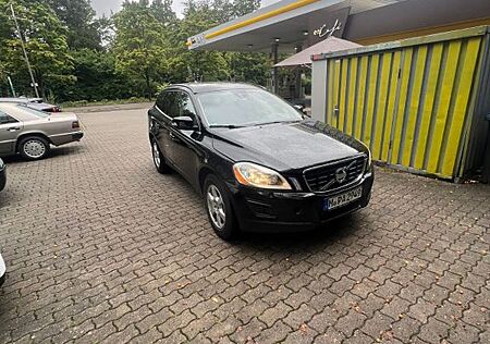 Volvo XC 60 XC60 Momentum AWD