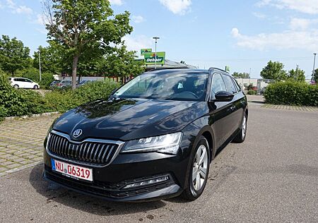 Skoda Superb Combi Ambition 2,0TDI DSG LED Navi SHZ