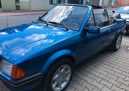 Ford Escort Cabrio XR3i , kein Reparaturstau
