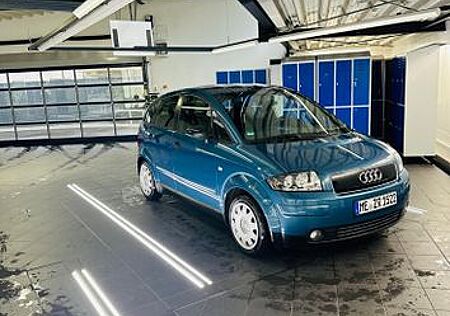 Audi A2 1.6 FSI -