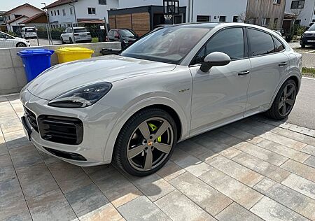 Porsche Cayenne Coupe E-Hybrid Platinum Edition Platinum