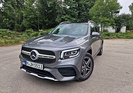 Mercedes-Benz GLB 200 AMG Line