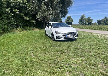 Hyundai i30 1.6 CRDi 85kW Trend DCT Trend