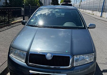 Skoda Fabia 1.4 TDI PD Sport Sedan Sport