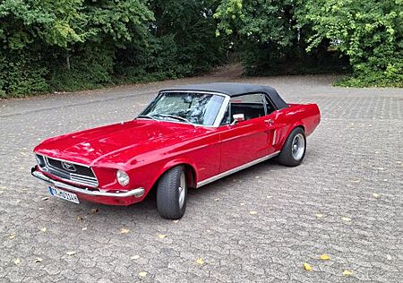 Ford Mustang T5 V8