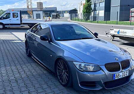 BMW 335i Coupé 335 is e92 LCI n54 m-paket DKG..