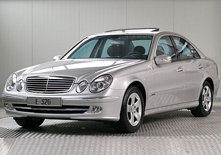 Mercedes-Benz E 320 Avantgarde 31.560 KM Jahreswagenzustand