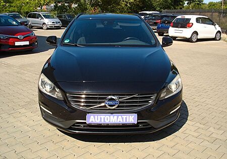Volvo V60 D4 Momentum AHK Memory Navi PDC Xenon
