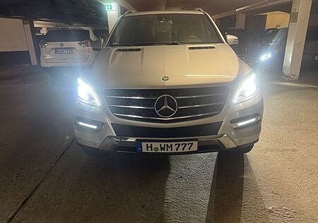 Mercedes-Benz ML 250 BlueTEC 4MATIC -