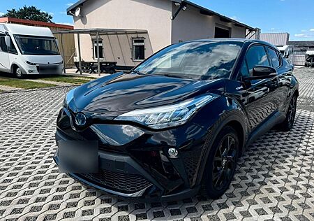 Toyota C-HR Hybrid Team Navi Car Play