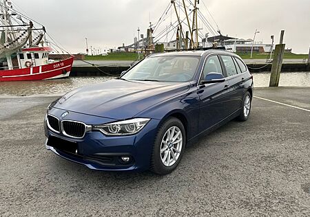 BMW 320d Touring Automatik AHK LED Navi Prof.