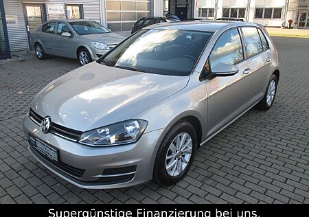 VW Golf Volkswagen VII Lim. Trendline BMT, 1,2. NAVI,GARANTIE.
