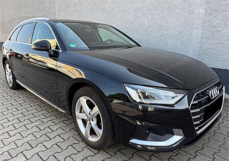 Audi A4 Avant 40 TDI quattro ADVANCED/VirtualCock/DAB
