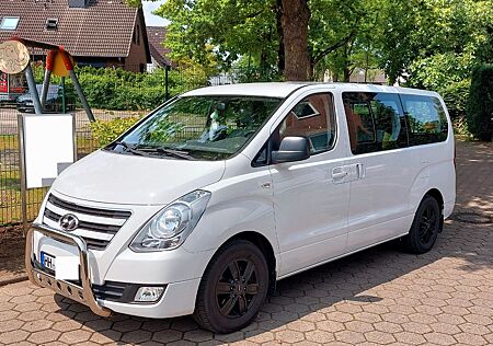Hyundai H-1
