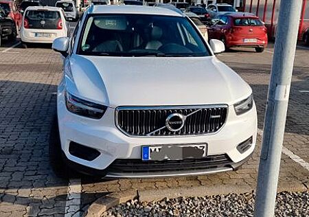 Volvo XC 40 XC40 T3 Geartronic Momentum Core Momentum Core