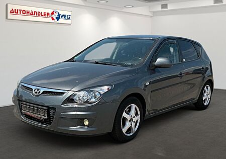Hyundai i30 1.4 16V blue Klimaanlage AHK Tempo