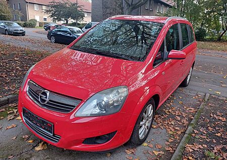 Opel Zafira 1.6 Navi Xenon SHZ PDC 7 Sitze