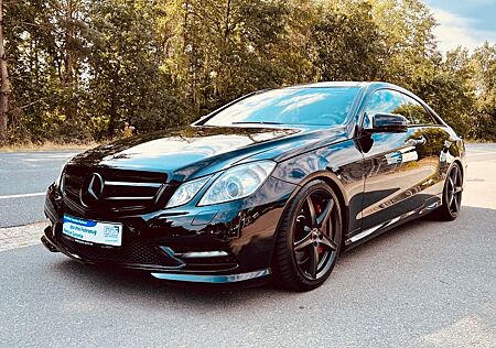 Mercedes-Benz E 500 Coupé BlueEFFICIENCY AVANTGARDE ...