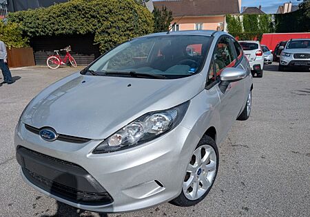 Ford Fiesta Trend*TÜV Neu*Service Neu*Allwetterreifen