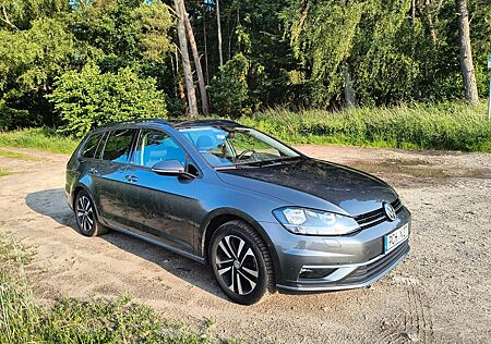 VW Golf Volkswagen 2.0 TDI UNITED Variant