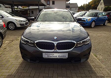BMW 320 Baureihe 3 Touring d xDrive Sport Line