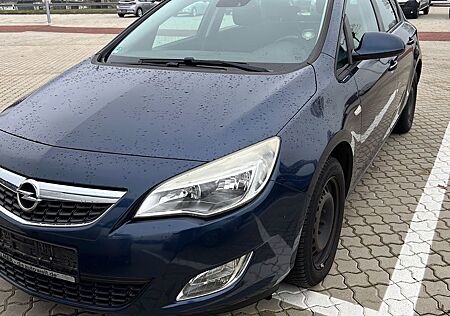 Opel Astra 1.6 Selection Selection