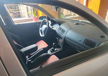 VW Golf Volkswagen 1.9TDI Comfortline Comfortline