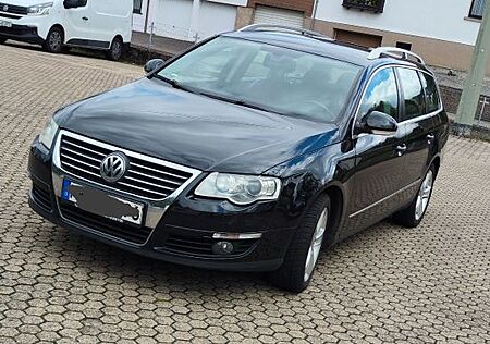 VW Passat Variant Volkswagen 2.0 TDI DPF DSG 125kW Highlin...