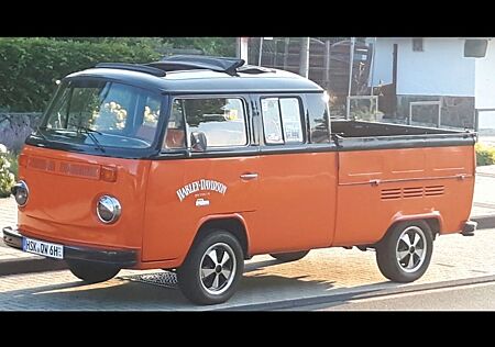 VW T2 Volkswagen Bus Doka-Top Wagen, schöner Motor- Schiebeda