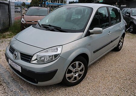 Renault Scenic Confort Privilege 2.0 16V