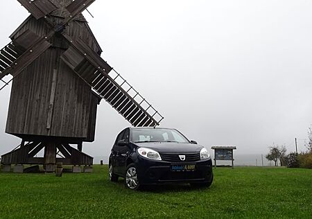 Dacia Sandero Basis 1,2 nur 77000 km 1.Hand