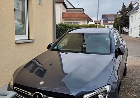 Mercedes-Benz GLC 250 d 4MATIC Autom AMG