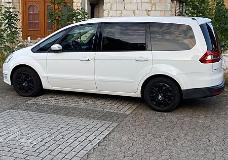 Ford Galaxy 2,0 TDCi 103kW DPF Titanium Titanium
