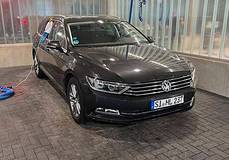 VW Passat Variant Volkswagen 1.4 TSI ACT Comfortline Varia...