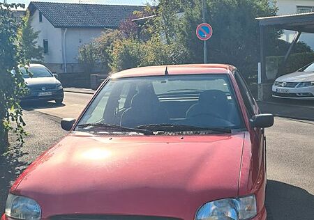 Ford Escort 1.4i H Kennzeichen TÜV 1.Hand