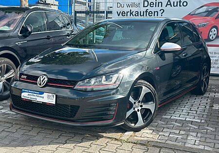 VW Golf Volkswagen 2.0 TSI BMT GTI Performance