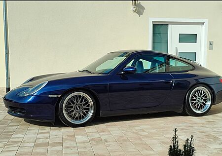 Porsche 996 911 / C2 Coupe mit Motorrevision