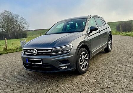 VW Tiguan Volkswagen 2.0 TSI DSG 4MOTION SOUND SOUND