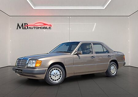 Mercedes-Benz 250 D *ZENTRAL*E-FENSTER*4 GANG AUTOMATIK*H-KEN.