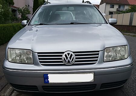 VW Bora Volkswagen 1.6 Highline Variant Highline