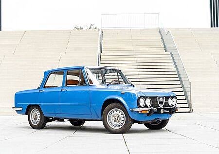 Alfa Romeo Giulia Nuova Super 1.6 - 17.000km!! 2. Hand! Original!