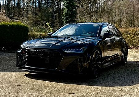 Audi RS6 performance 4.0 TFSI tiptr. quattro perf...