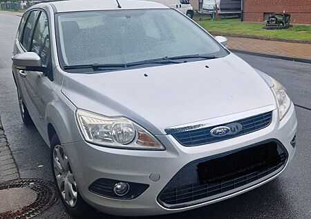Ford Focus 1,6 Turnier* TÜV neu