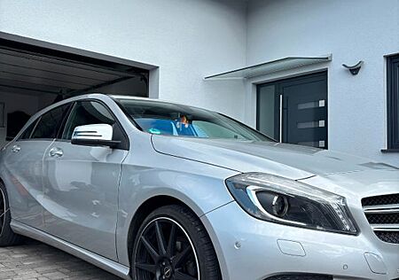 Mercedes-Benz A 180 CDI BlueEFFICIENCY 8-Fach bereift AMG